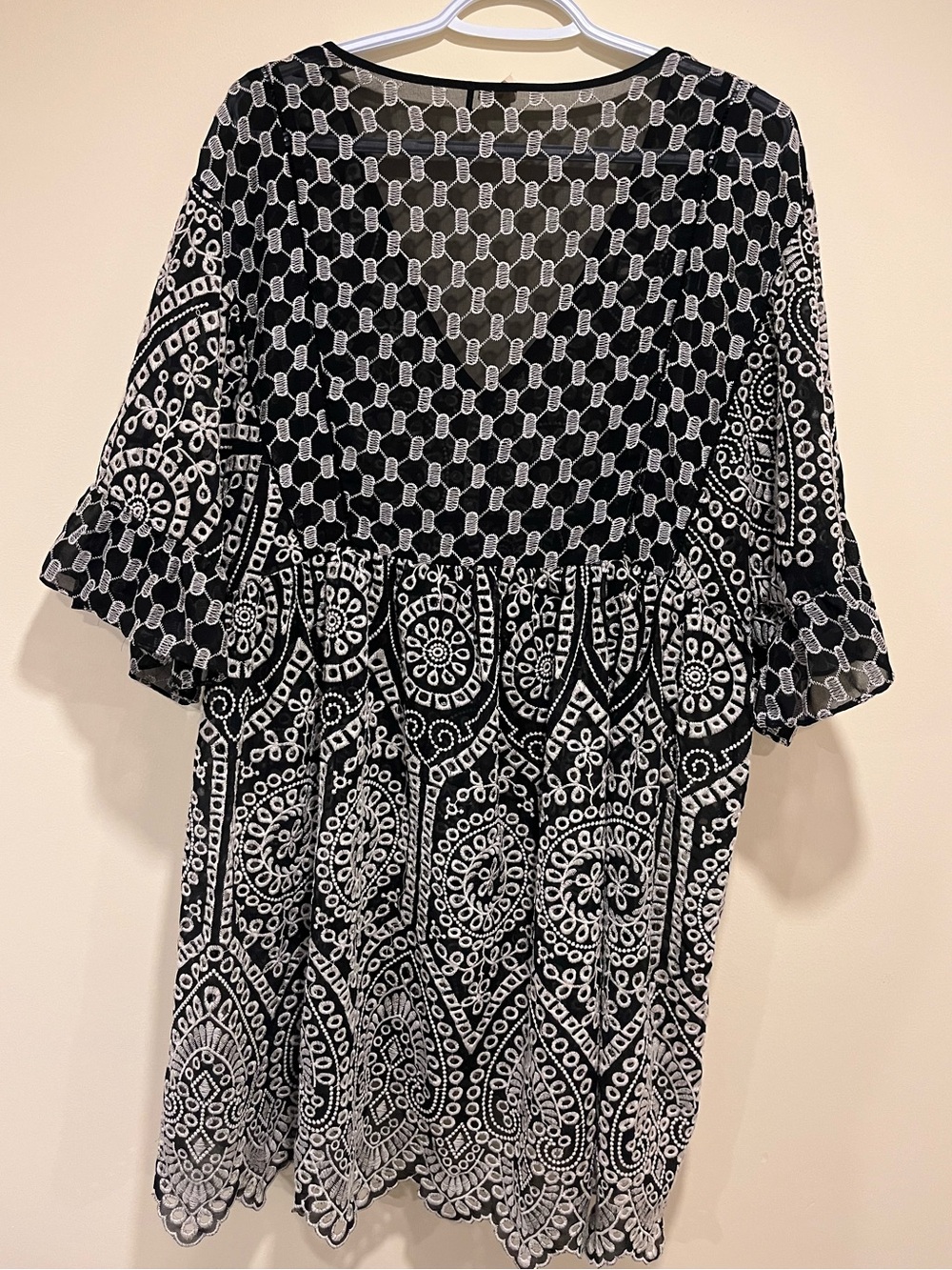 Anthropologie Akemi + Kin Eyelet Embroidered Babydoll Swing Dress Sz 10 - Picture 3 of 12
